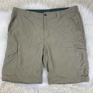 Columbia Men Size 38 Tan Nylon Hiking Shorts